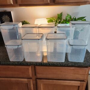 SOLD     Airtight Food Storage Container Set - Clear